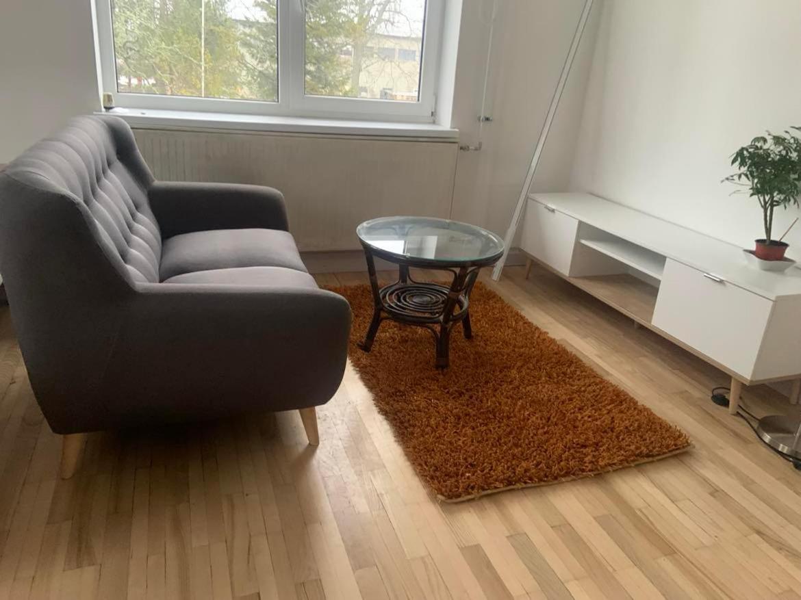 Ferienwohnung Raasiku Majutus Exterior foto